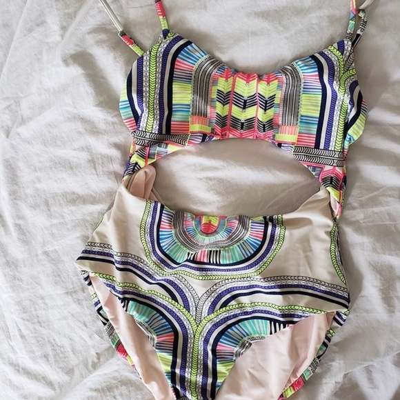 Mara Hoffman Other - NWOT Electric Casino Cutout Maillot